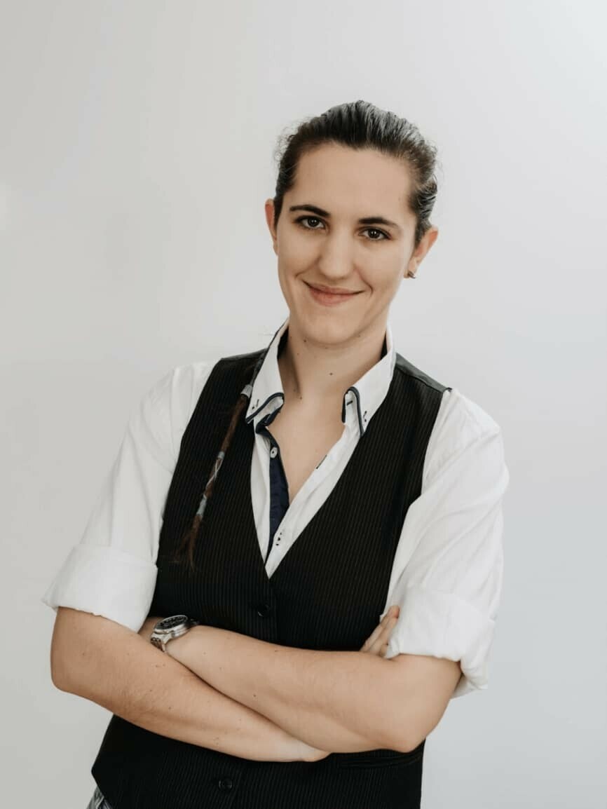 Laura Maschio Corporate Communication Specialist Zety Laura Maschio Corporate Communication Specialist Zety