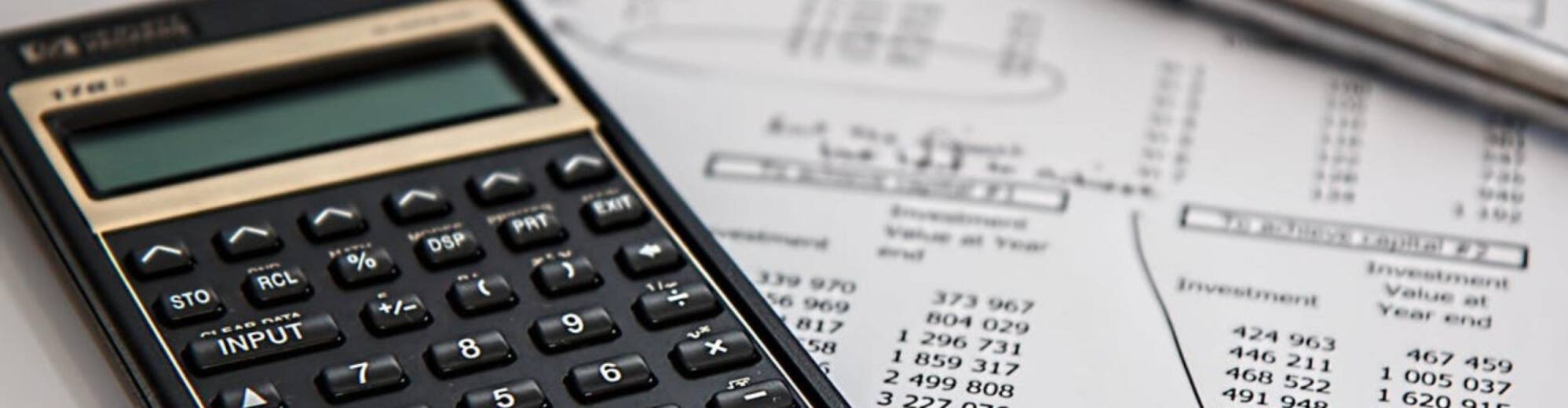 Accounting Clerk Resume Sample & Job Description [20+ Tips]