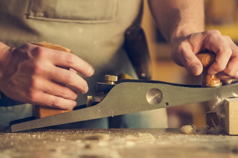 Carpenter Resume Examples (+ Carpentry Resume Skills)