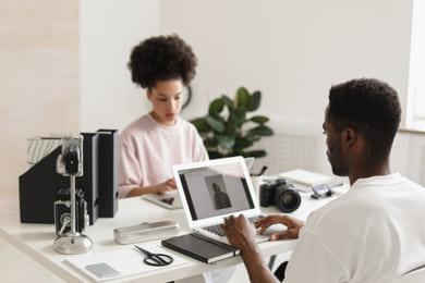 Content Creator Resume Examples & Templates for 2025