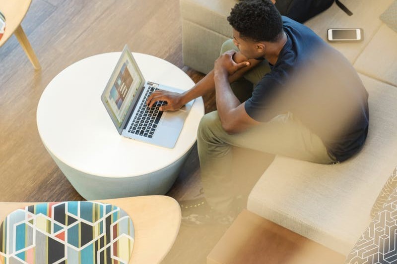 What's the Difference Between a Cover Letter vs a Resume?