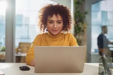 Currículo cronológico: exemplo + como e porque fazer