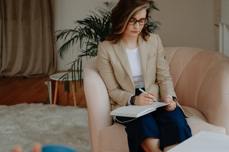 Como fazer um currículo de psicólogo recém-formado: modelo