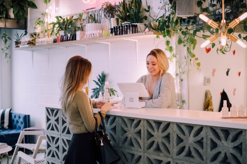 Currículo para recepcionista: modelo para editar e baixar