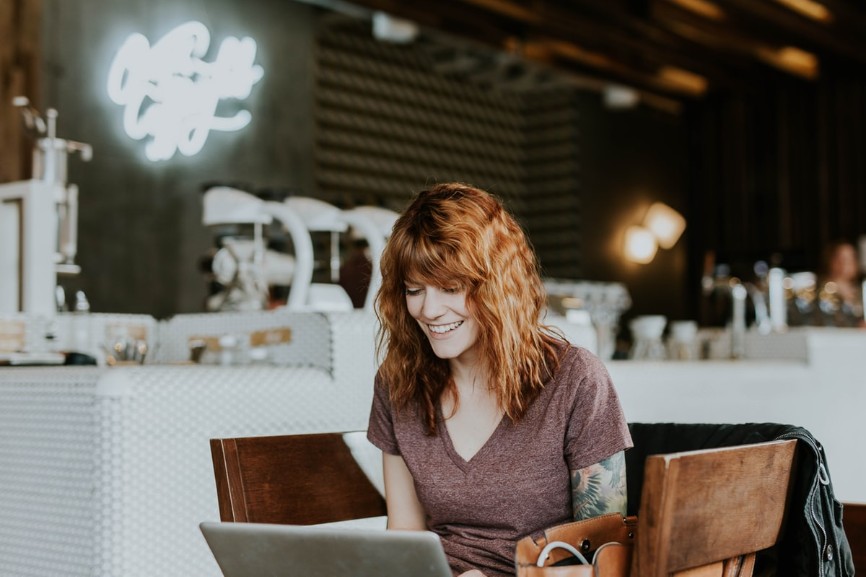 How to Format a CV: UK Formats, Tips & Examples