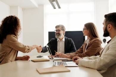 Dicas para uma boa entrevista de emprego: como se sair bem