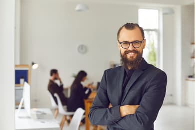 Director Resume Examples & Template for 2025
