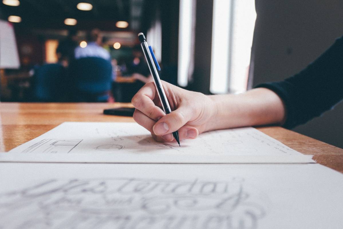 PDF Resume Templates to Download in 2025 (+ Format Tips)