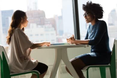 Quais as etapas do processo de recrutamento de empresas?