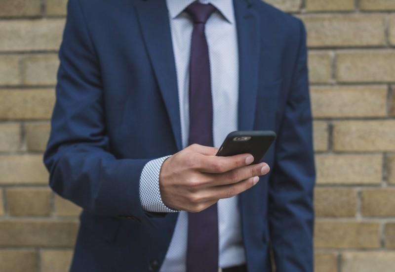 Best Executive Resume Template & 20+ C-Level Examples