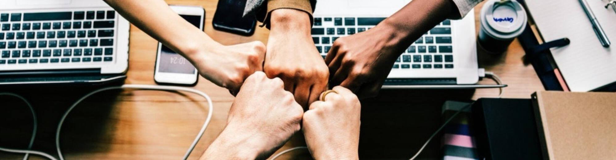 2023 Job Networking Tips You Need to Know For a Job Search