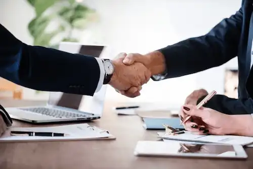 How to Negotiate a Salary: 30+ Tips and Examples