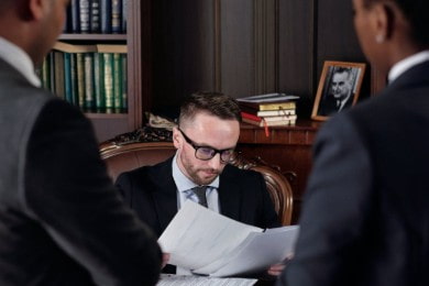 How to write a legal cover letter for law firms in 2025