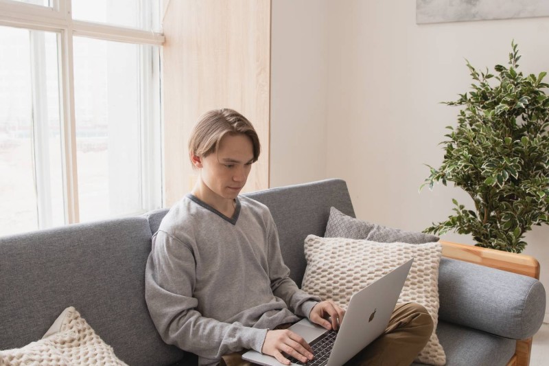 Currículo Lojas Americanas: como cadastrar e enviar + email