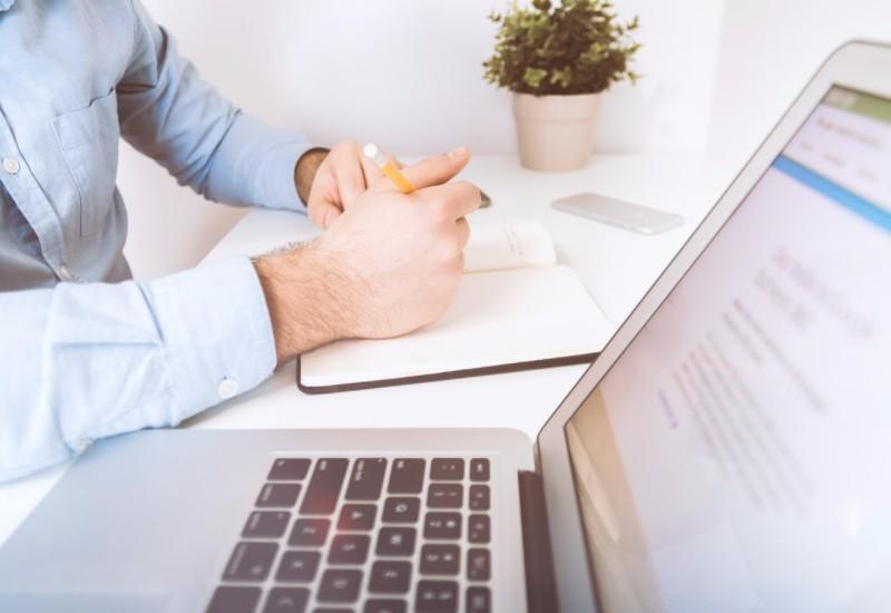 Entry-Level Resume Examples & Templates for 2025