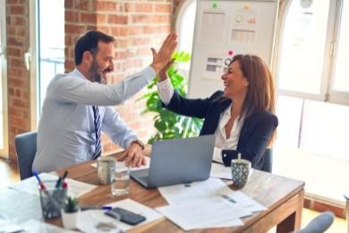 Marketing Analyst Resume: Sample & Writing Guide