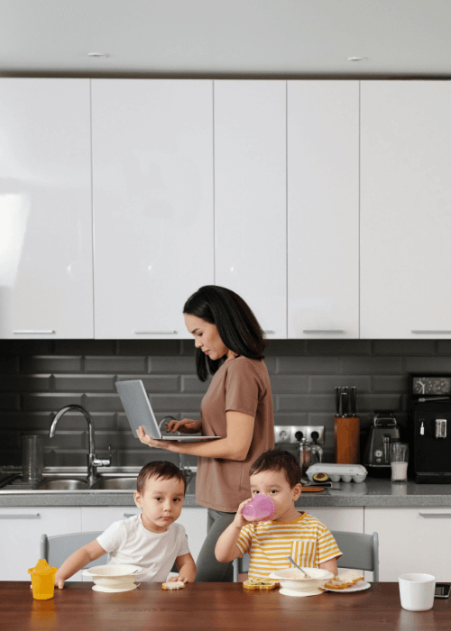 57% of Working Moms Delayed Having Children Due to Work