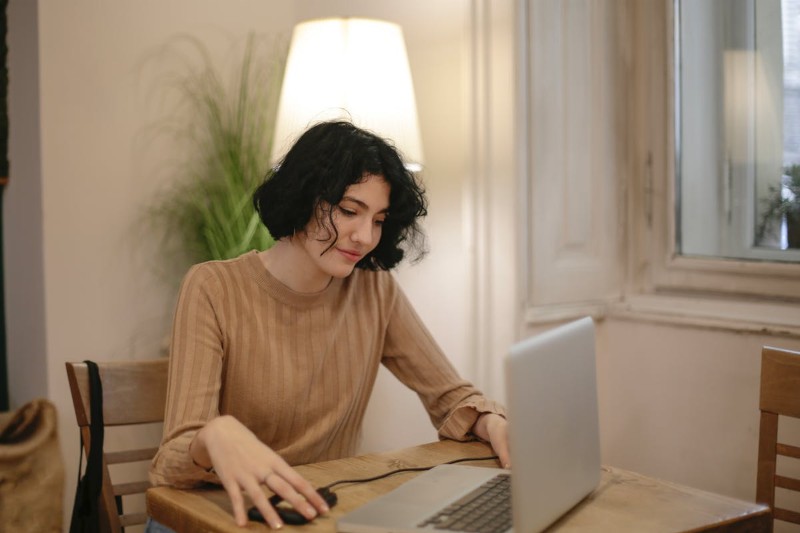 O que é nacionalidade no currículo e como colocar em um CV