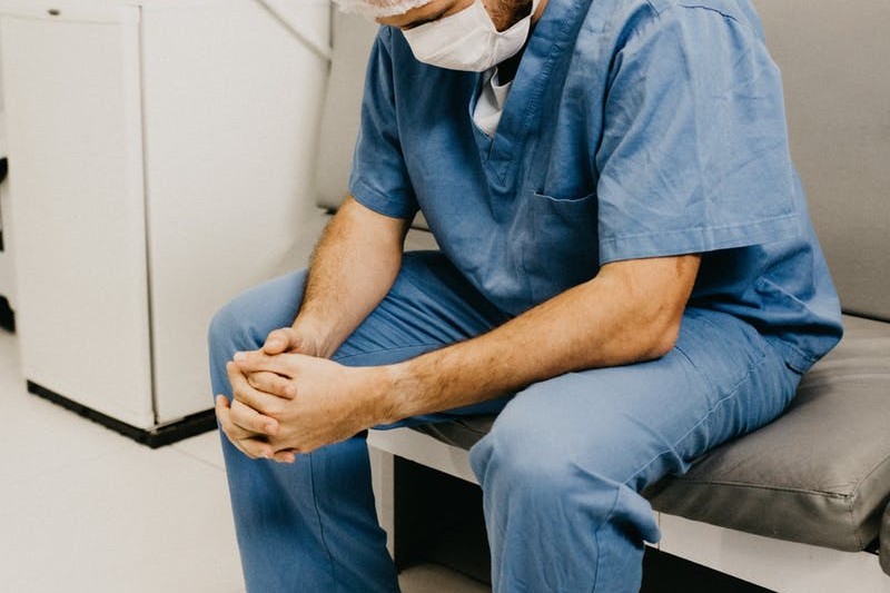 Physician CV Example & Writing Guide for Physicians