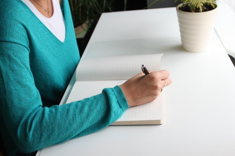 New & Recent Graduate Cover Letter Samples & Proper Format