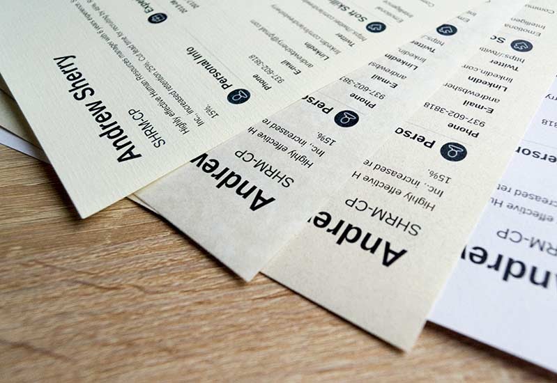 Resume Paper: Best Types, Colors & Brands to Choose