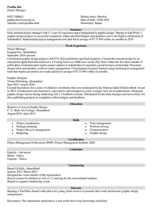 Resume with Photo Example