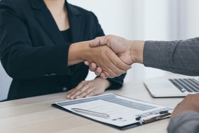 Resume with Photo: Format, Templates, & Pictures of Resumes