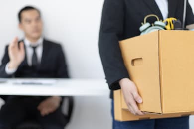 10 Signs Your Boss Wants You To Leave & What’s Next
