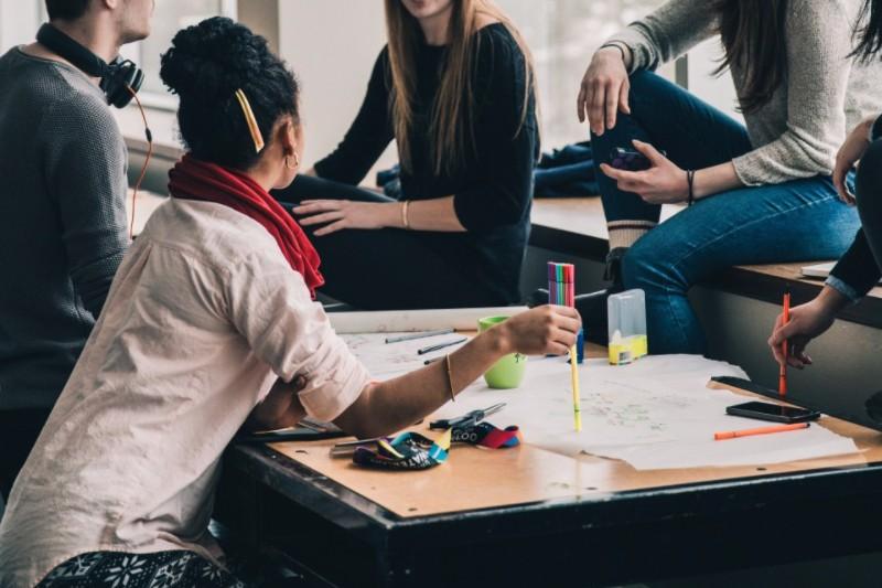 The Best Marketing Resume Examples + Template for 2025