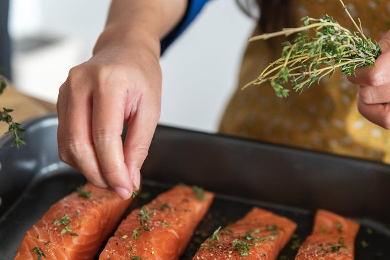 Sous Chef Resume Sample: Guide & 20+ Examples