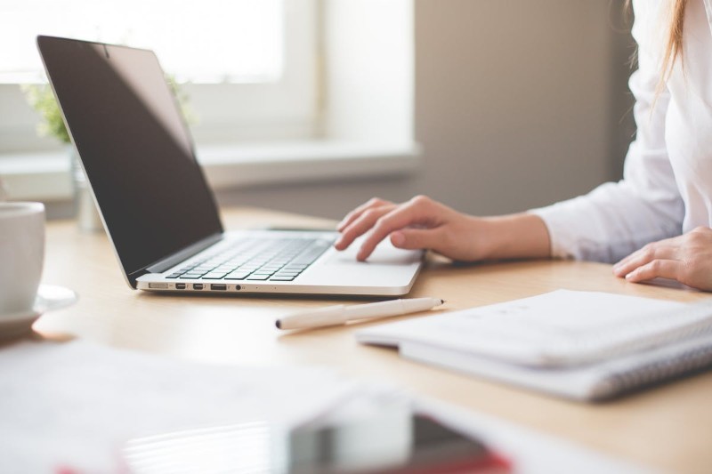 Stay at Home Mom Resume Example & Job Description Tips