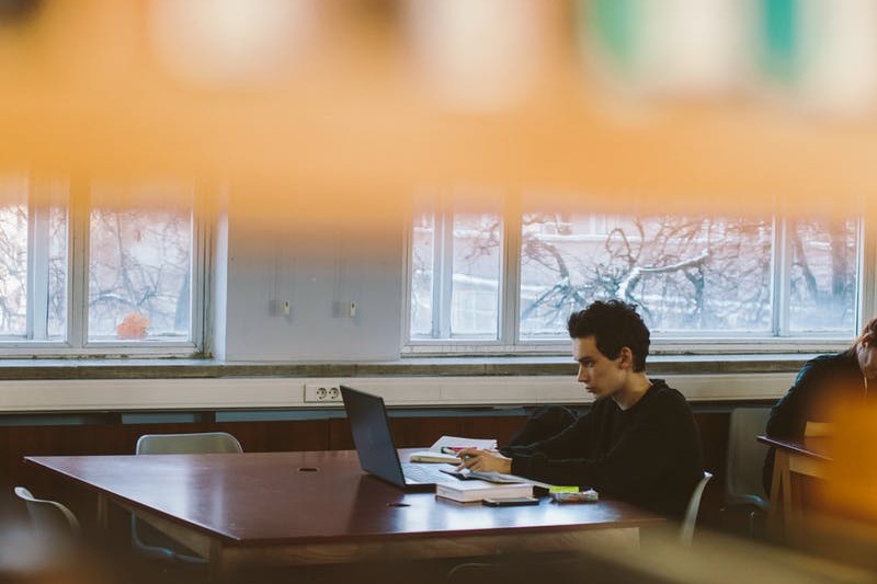 Tipos de currículo: exemplos e como escolher