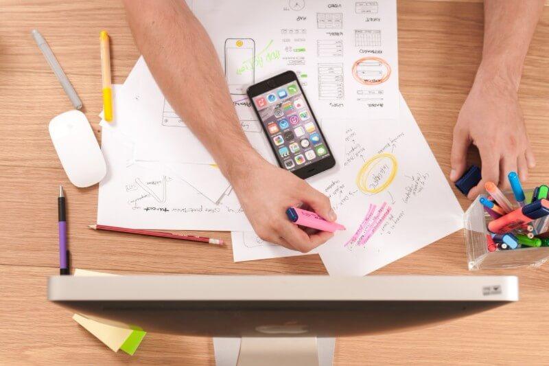 Web Designer Resume Examples (Template & 20+ Tips)
