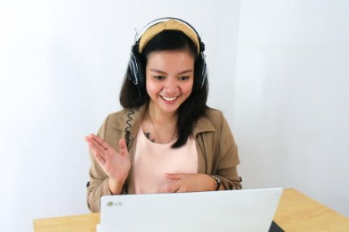 Zoom Interview Tips: Background, Attire & More
