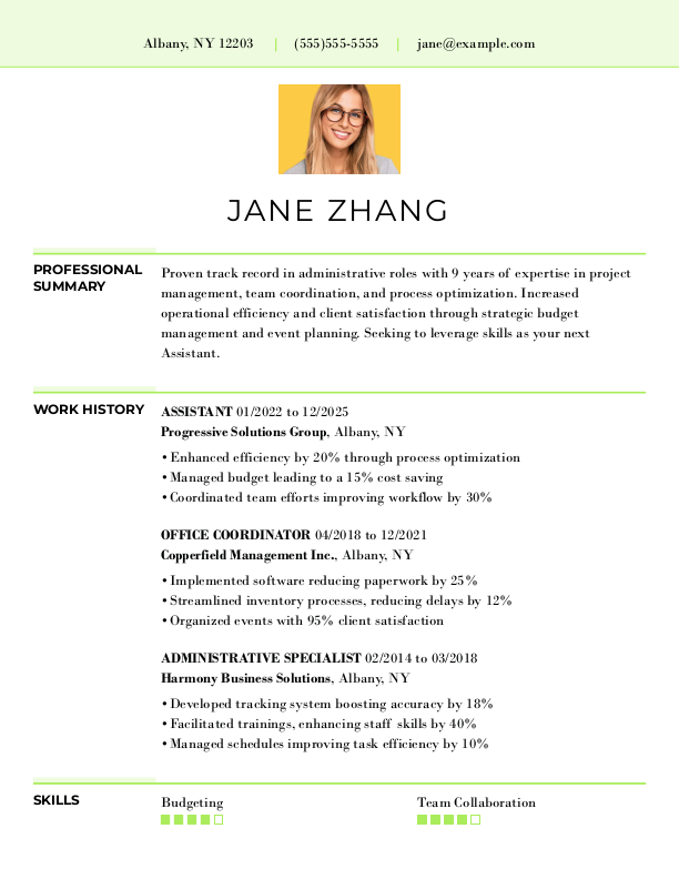 Professional Assistant Resume Template: Green color